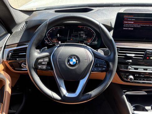 Used 2021 BMW 540i 540i image 18