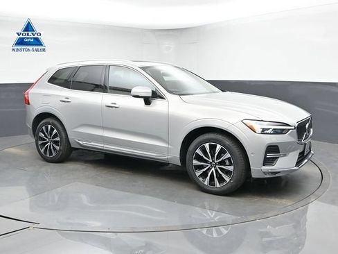 Used 2023 Volvo XC60 B5 Plus w/ Climate Package AWD/4WD image 1