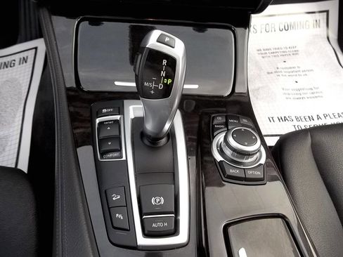 Used 2012 BMW 535i xDrive Sedan image 24