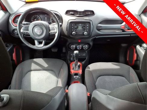 Used 2016 Jeep Renegade Trailhawk AWD/4WD image 11