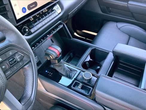 Used 2025 Toyota Tundra TRD Pro AWD/4WD image 16