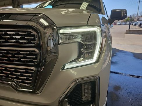 Used 2022 GMC Sierra 1500 Denali w/ Denali Premium Package image 30