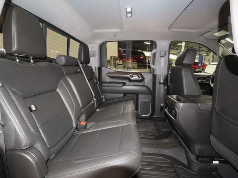 Used 2023 GMC Sierra 1500 SLT w/ SLT Premium Plus Package image 26