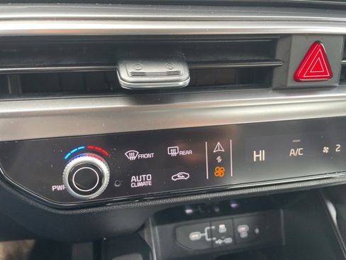 Used 2024 Kia Sorento X-Line EX image 26