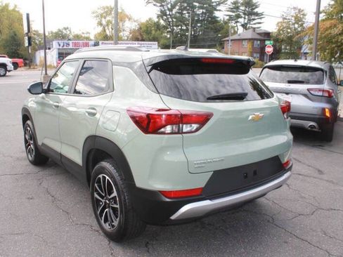 Used 2025 Chevrolet TrailBlazer LT image 9