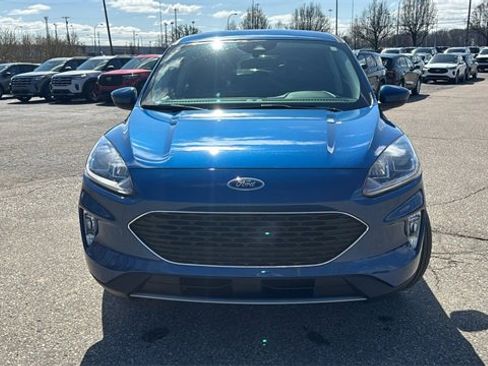 Used 2022 Ford Escape SEL image 30