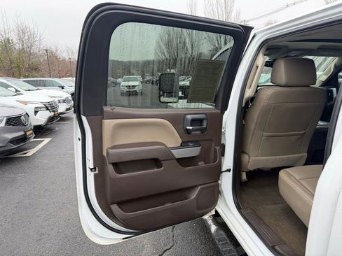 Used 2018 Chevrolet Silverado 1500 LTZ Z71 w/ LTZ Plus Package image 23