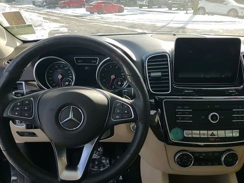 Used 2018 Mercedes-Benz GLE 350 4MATIC image 23