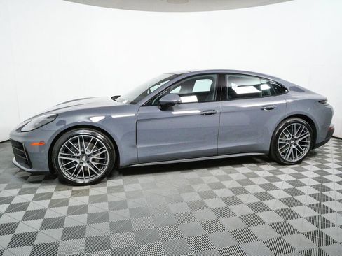 New 2026 Porsche Panamera image 2