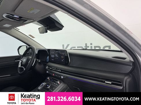 Used 2024 Hyundai Palisade Limited FWD image 21