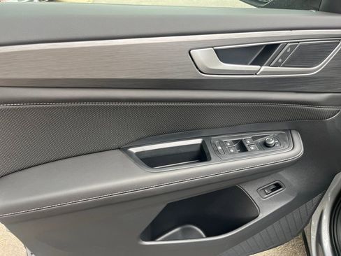 New 2026 Volkswagen Atlas Cross Sport SE image 8