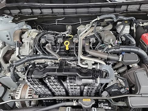 Used 2024 Nissan Altima 2.5 SR AWD/4WD image 32