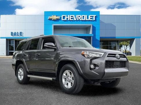 Used 2023 Toyota 4Runner SR5 Premium w/ Moonroof Package RWD image 1