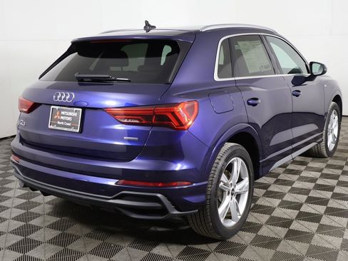 Used 2023 Audi Q3 2.0T Premium w/ Convenience Package image 10