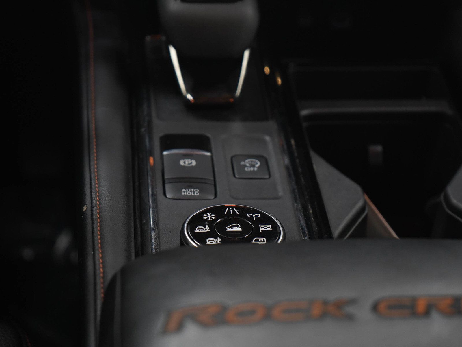 Used 2024 Nissan Pathfinder Rock Creek AWD/4WD image 19