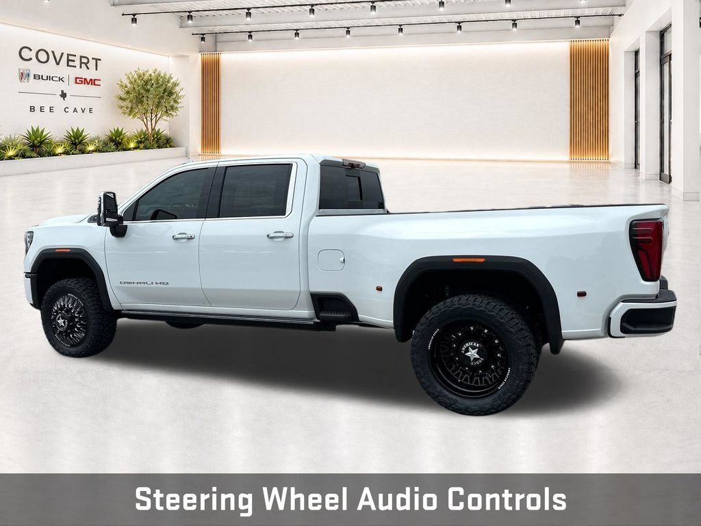 New 2026 GMC Sierra 3500 Denali Ultimate AWD/4WD image 9