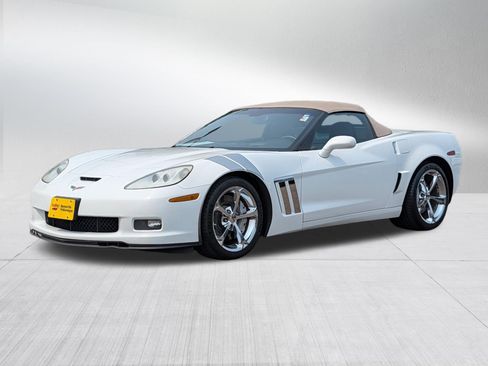 Used 2010 Chevrolet Corvette Grand Sport w/ Preferred Equipment Group RWD image 3