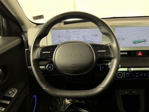 Used 2023 Hyundai Ioniq 5 Limited AWD/4WD image 16