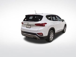 Used 2020 Hyundai Santa Fe SE video 3