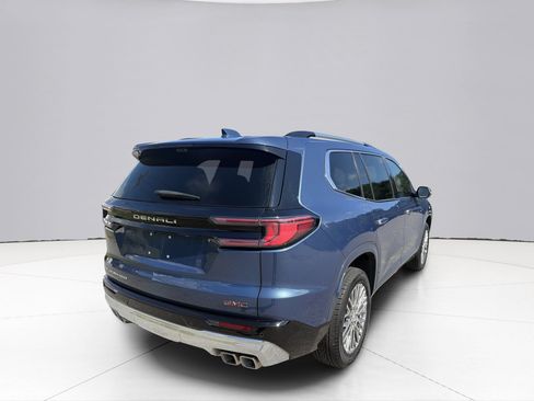 Used 2026 GMC Acadia Denali w/ Super Cruise Package AWD/4WD image 11
