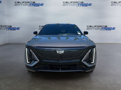 Used 2024 Cadillac Lyriq Sport AWD/4WD image 2