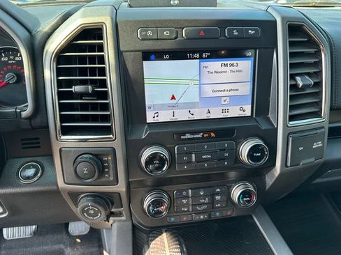 Used 2019 Ford F150 Raptor w/ Equipment Group 802A Luxury image 24