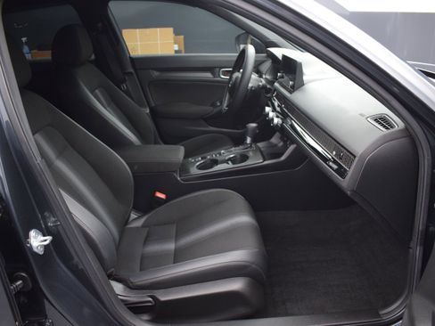 Used 2024 Honda Civic Sport image 10