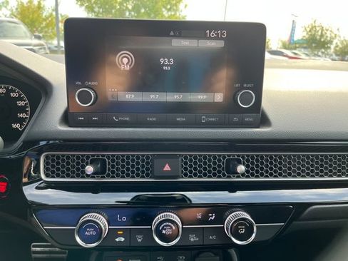 Used 2025 Honda Civic Sport image 8