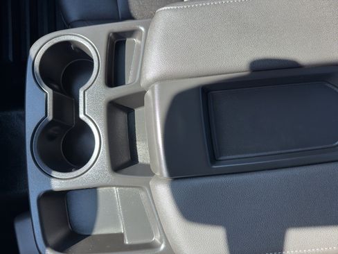 Used 2022 Chevrolet Silverado 1500 W/T w/ WT Value Package image 22