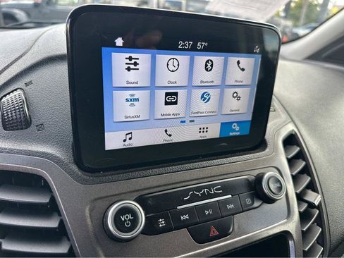 Used 2020 Ford Transit Connect XL image 5