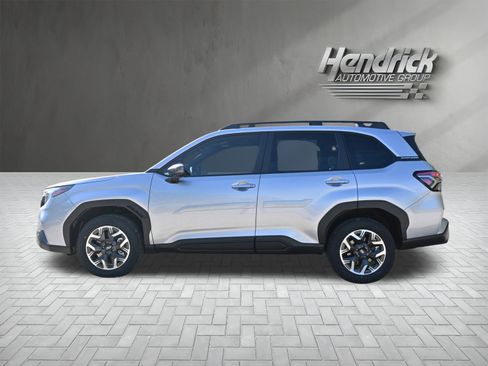 New 2026 Subaru Forester Premium AWD/4WD image 6
