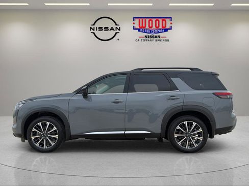 New 2026 Nissan Pathfinder Platinum AWD/4WD image 5