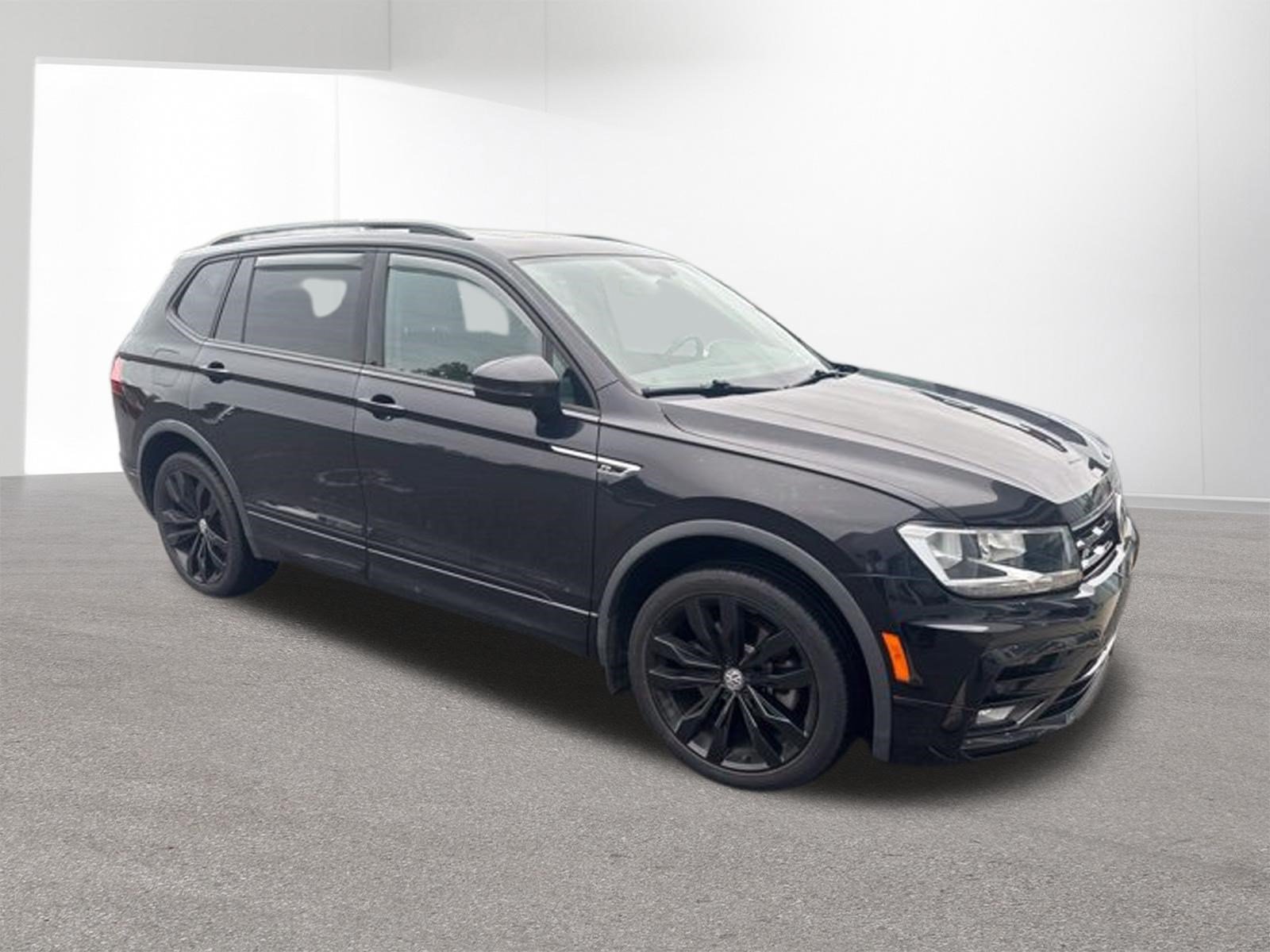 Used 2021 Volkswagen Tiguan SE AWD/4WD image 4