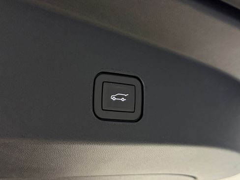 New 2026 Cadillac Lyriq Sport AWD/4WD image 44