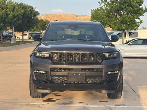 New 2025 Jeep Grand Cherokee L Limited w/ Black Appearance Package RWD image 2