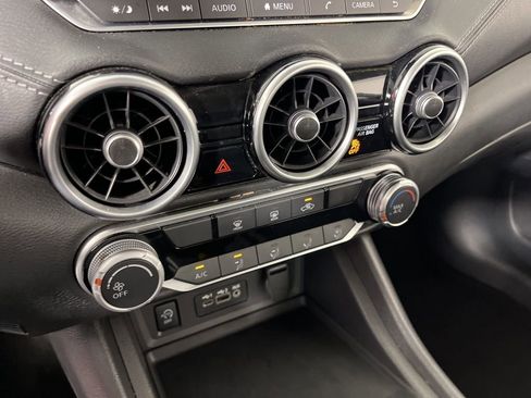 Used 2024 Nissan Sentra SV image 29