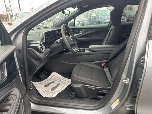 New 2026 Chevrolet Blazer EV LT image 16