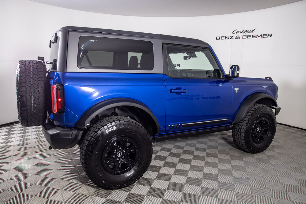 Used 2021 Ford Bronco First Edition AWD/4WD image 4