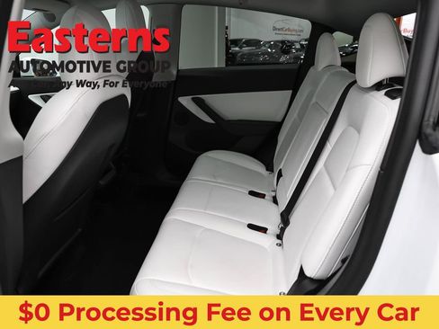 Used 2022 Tesla Model Y Long Range AWD/4WD image 16