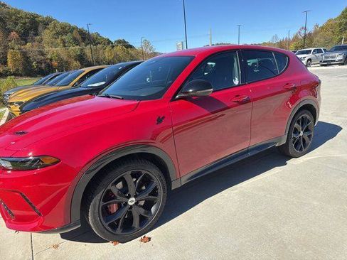 Used 2024 Dodge Hornet R/T image 15