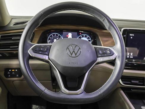 Used 2024 Volkswagen Atlas SE AWD/4WD image 24