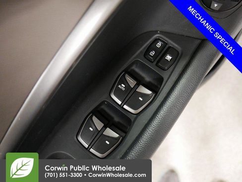 Used 2013 Hyundai Santa Fe GLS w/ Popular Equipment Pkg image 12