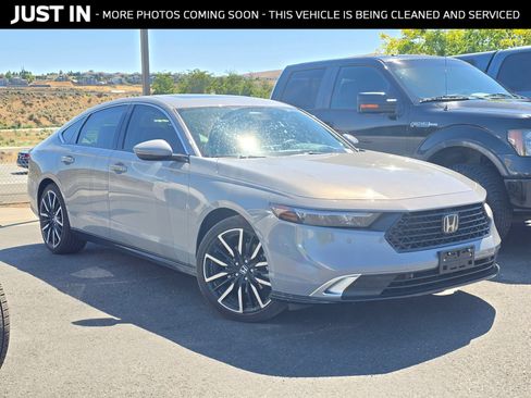 Used 2026 Honda Accord Touring image 1