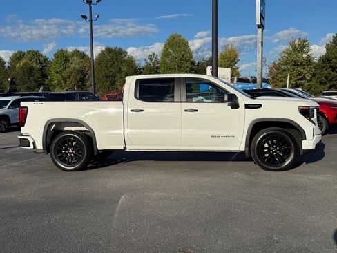 Used 2025 GMC Sierra 1500 Pro w/ Graphite Edition image 2
