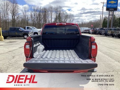 Used 2024 GMC Canyon Elevation w/ Convenience Package AWD/4WD image 14