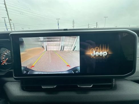 New 2026 Jeep Gladiator Sport AWD/4WD image 19