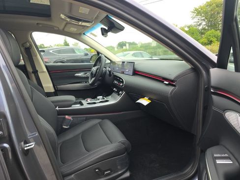 New 2027 Genesis GV70 2.5T Select AWD/4WD image 14