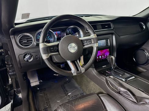 Used 2014 Ford Mustang Premium image 19