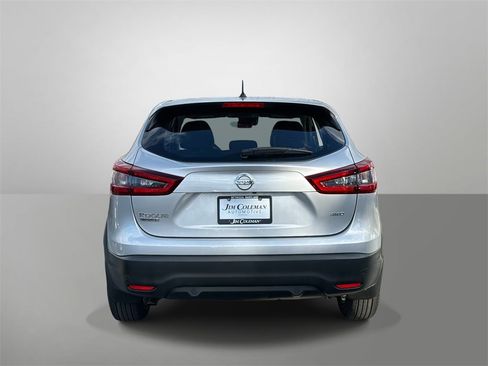 Used 2021 Nissan Rogue Sport S image 23