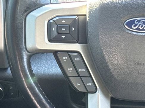 Used 2022 Ford F250 Lariat w/ Lariat Value Package image 11